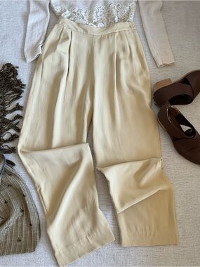 100% Silk Pleated Minimalist Trousers Size 6 Creamy Yellow High Rise Quiet Lux